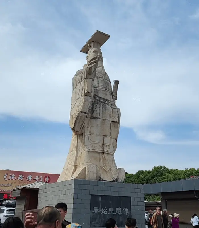 qinshihuang statue mausoleum