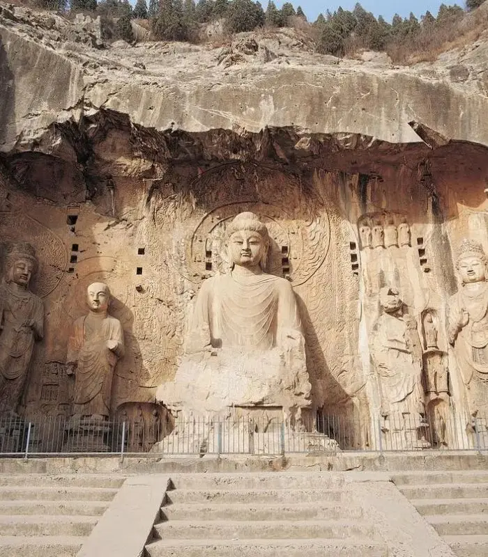 longmen grottoes morning